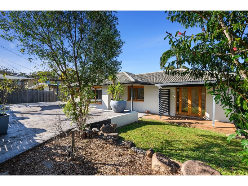 19 Raquel Avenue, Springwood QLD 4127