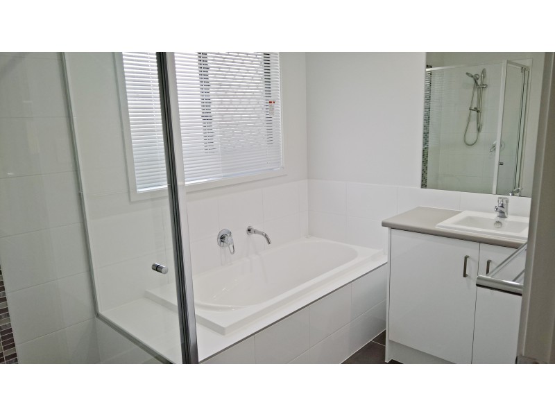 32 Sienna Circuit, Yarrabilba QLD 4207