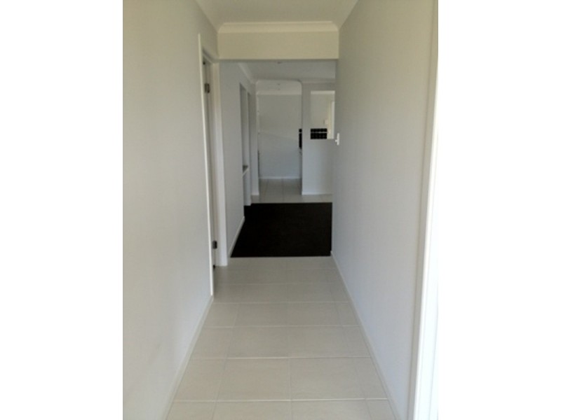 7 Penfolds Court, Holmview QLD 4207