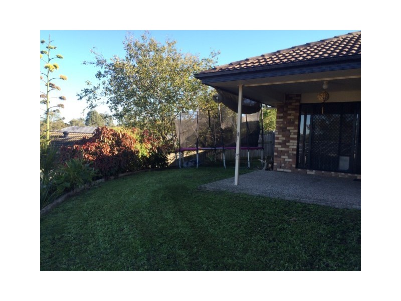 5 Emily Place, Sumner QLD 4074