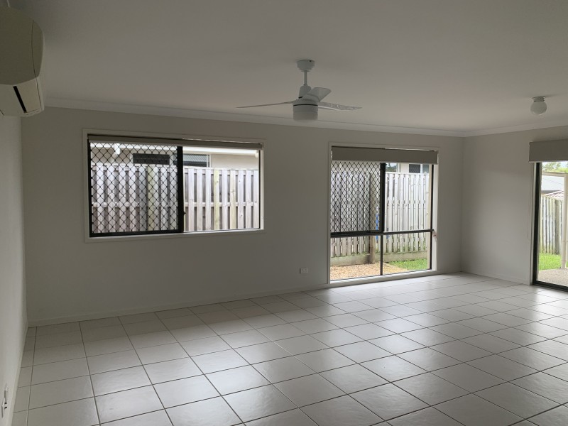 34 Skyline Circuit, Bahrs Scrub QLD 4207