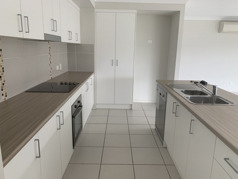 34 Skyline Circuit, Bahrs Scrub QLD 4207