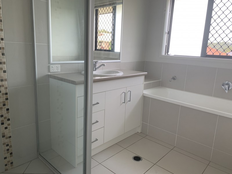 34 Skyline Circuit, Bahrs Scrub QLD 4207