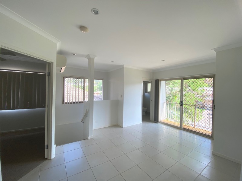 2/14 Montree Circuit, Kallangur QLD 4503