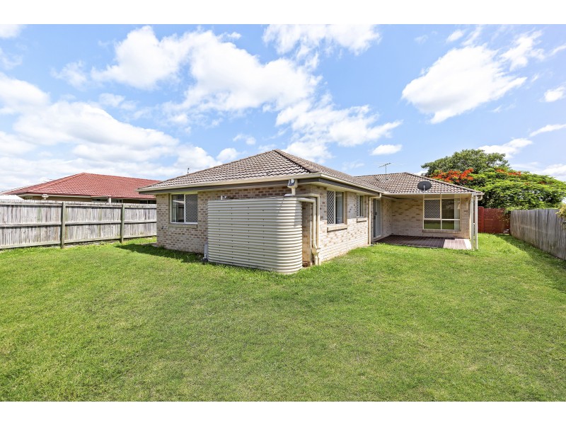 40 Peppertree Drive, Holmview QLD 4207