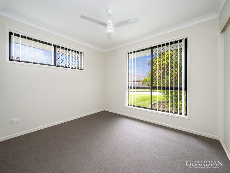 8 Starling Street, Eagleby QLD 4207