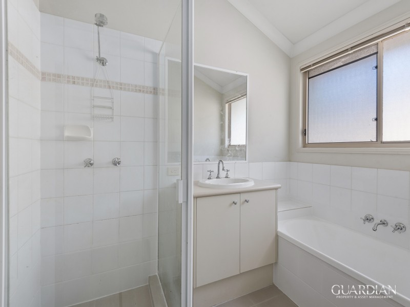 19 Madison Place, Carina QLD 4152