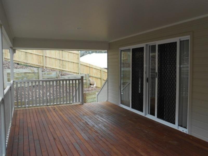 32 Andrew Walker Drive, Goodna QLD 4300