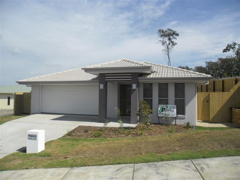 8 Willow Rise Drive, Waterford QLD 4133