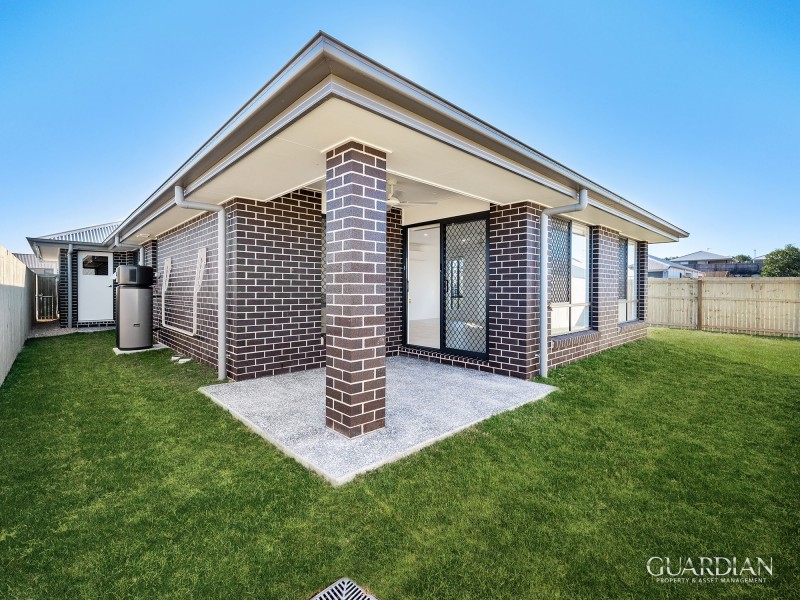 11 Elite Street, Park Ridge QLD 4125