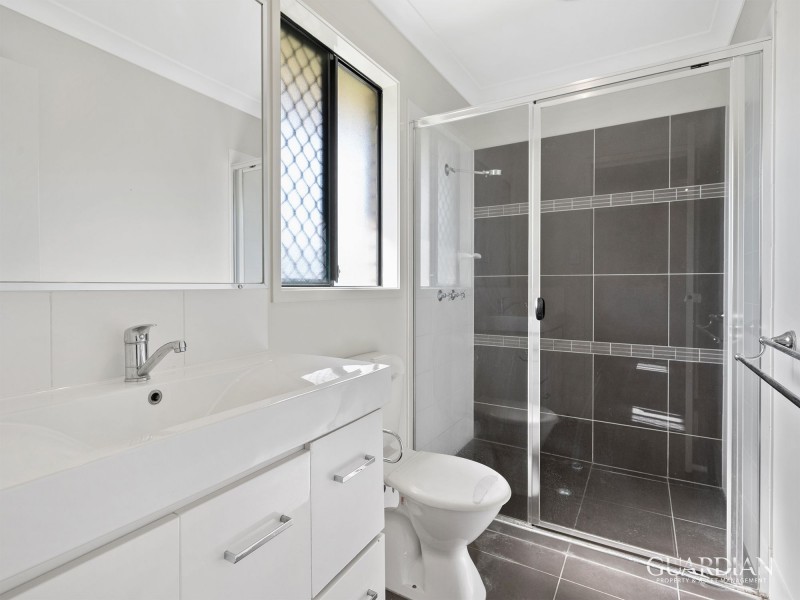 32 Bedivere Drive, Ormeau QLD 4208