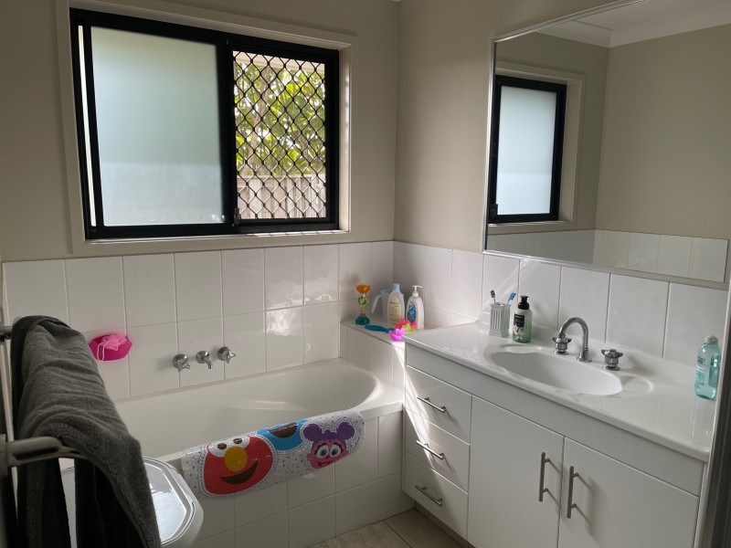 79 Sears Parade, North Lakes QLD 4509