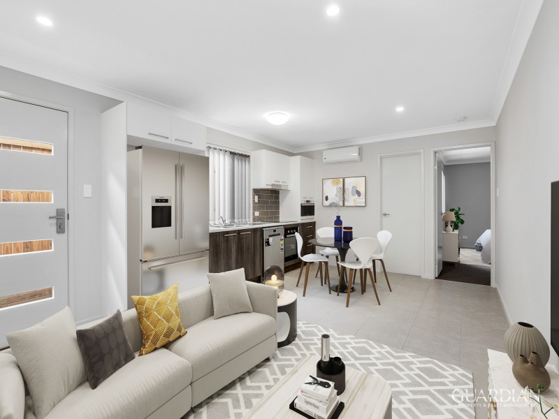 2/1 Vivienne Way, Marsden QLD 4132