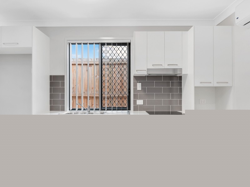 2/1 Vivienne Way, Marsden QLD 4132