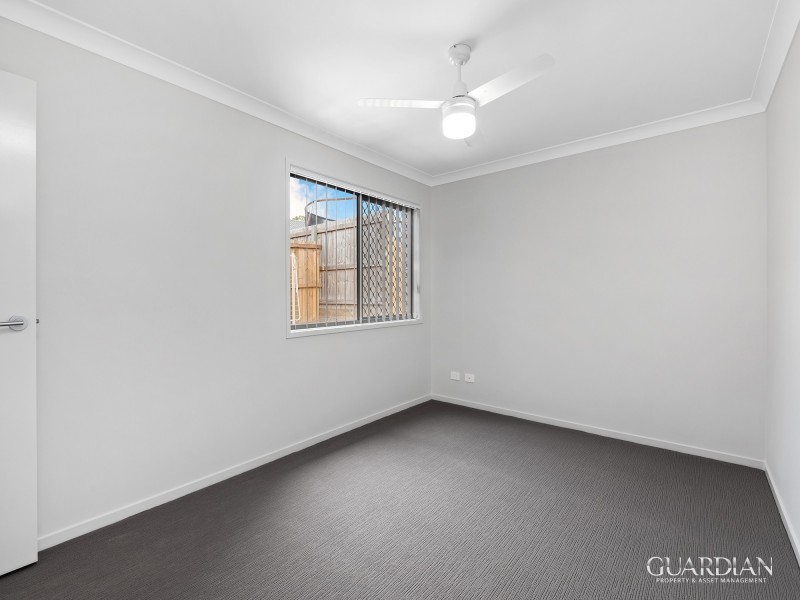 2/1 Vivienne Way, Marsden QLD 4132