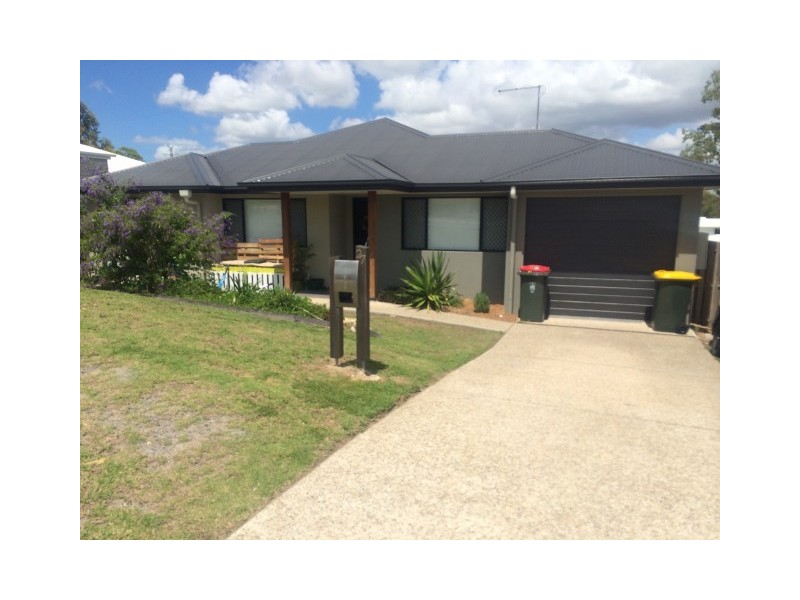 27 Sawmill Circuit, Riverhills QLD 4074