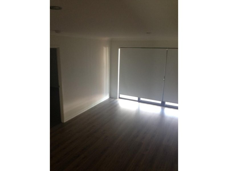 27 Sawmill Circuit, Riverhills QLD 4074