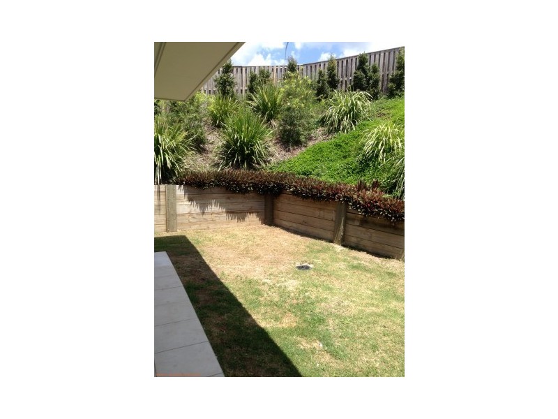 2A Tian Crescent, Upper Coomera QLD 4209