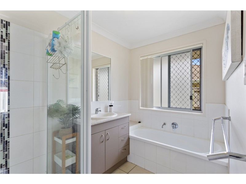 12 Adam Street, Beachmere QLD 4510