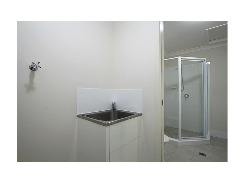 2/21 Toby Close, Kallangur QLD 4503