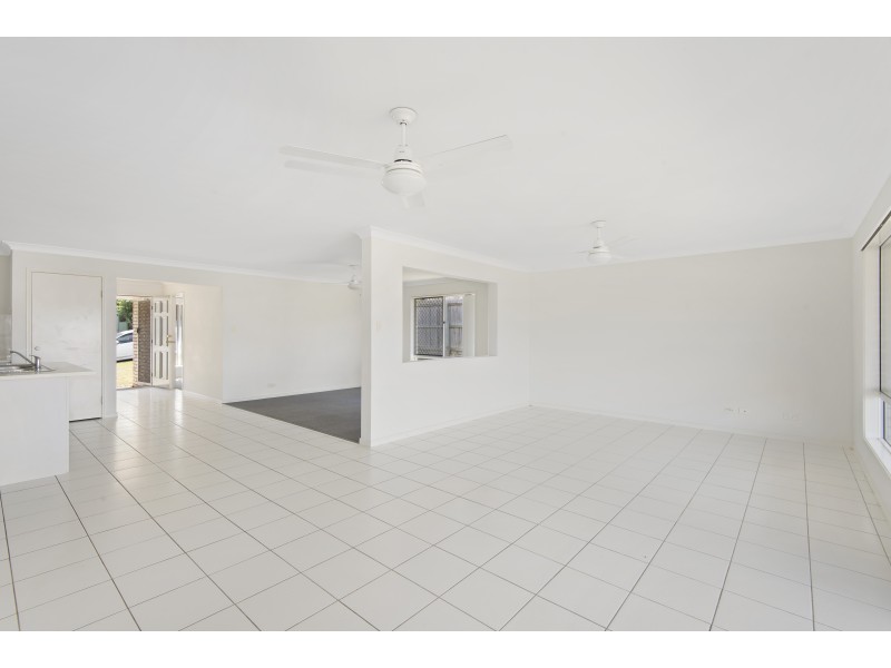 19 Zuleikha Drive, Underwood QLD 4119