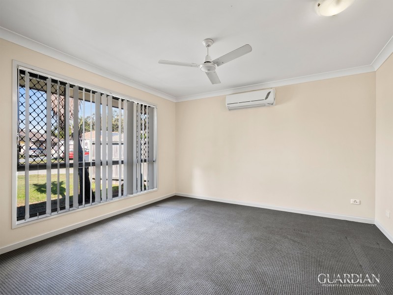 5 Tern Close, Eagleby QLD 4207