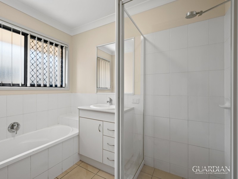 5 Tern Close, Eagleby QLD 4207