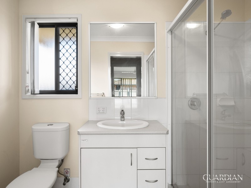 5 Tern Close, Eagleby QLD 4207