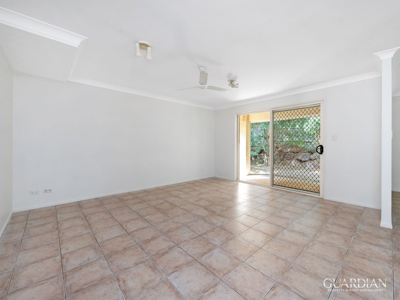 7 Springwater Place Place, Algester QLD 4115