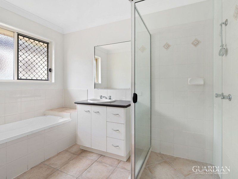 7 Springwater Place Place, Algester QLD 4115