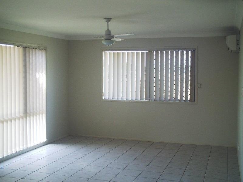 33 Julie Street, Crestmead QLD 4132