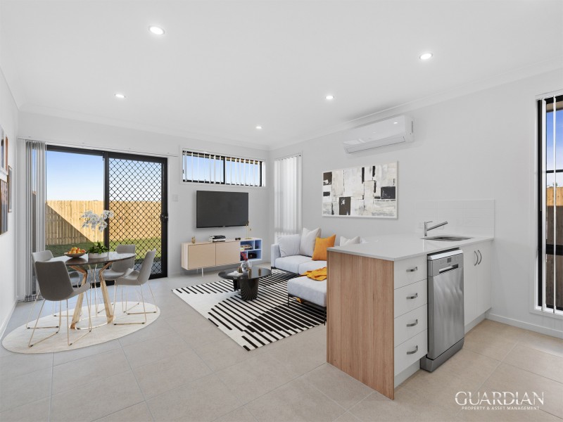 7B Beck Street, Park Ridge QLD 4125