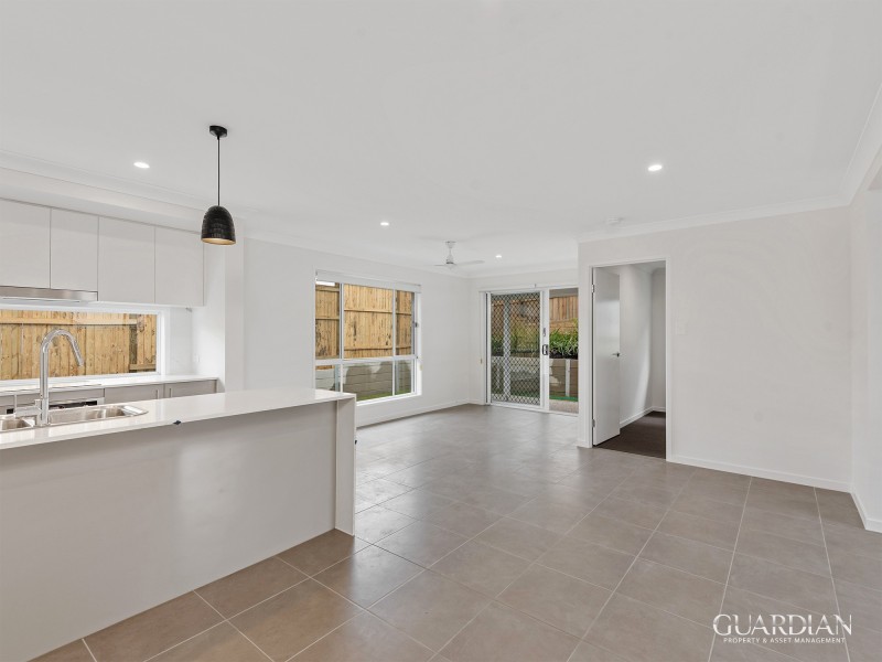 7 Noble Street, Pallara QLD 4110