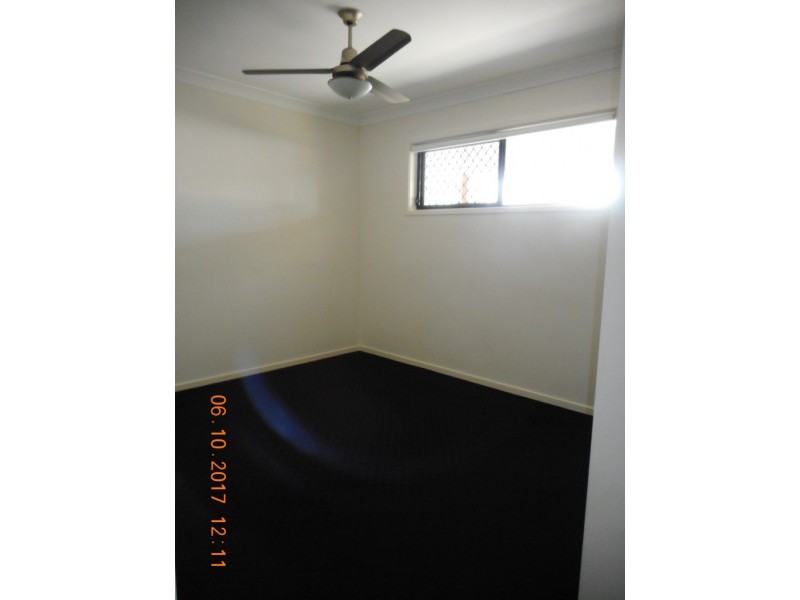 10 Erbin Lane, Augustine Heights QLD 4300