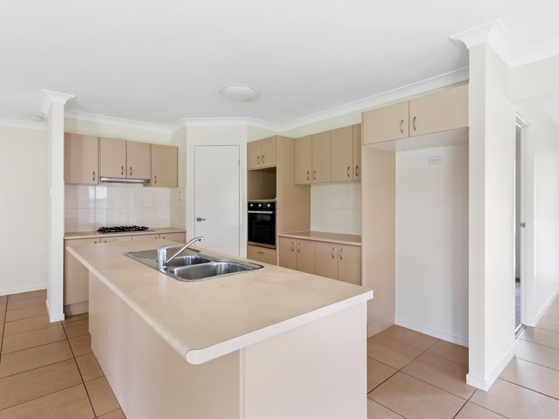 45 Diane Parade, Kallangur QLD 4503