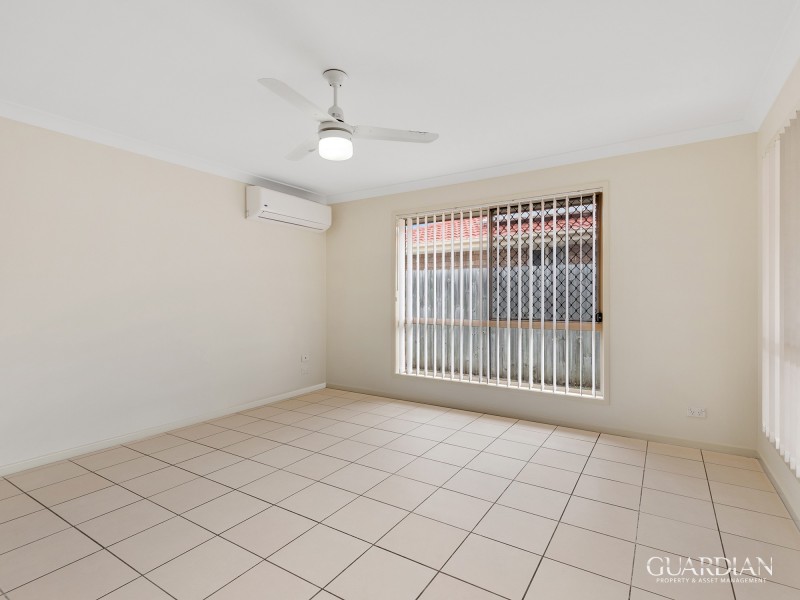 1 Schafer Court, Edens Landing QLD 4207