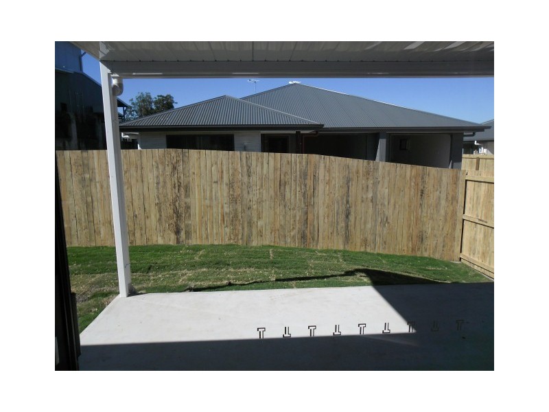 2b/9-11 Francis Road, Shailer Park QLD 4128