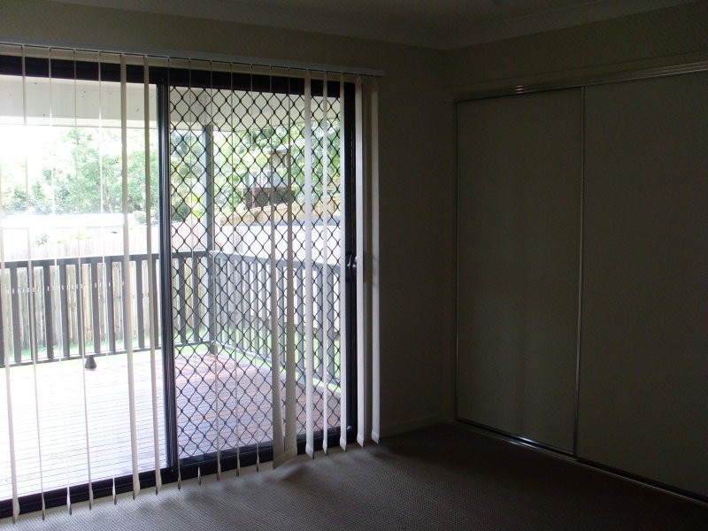 5 Salomon Court, Goodna QLD 4300