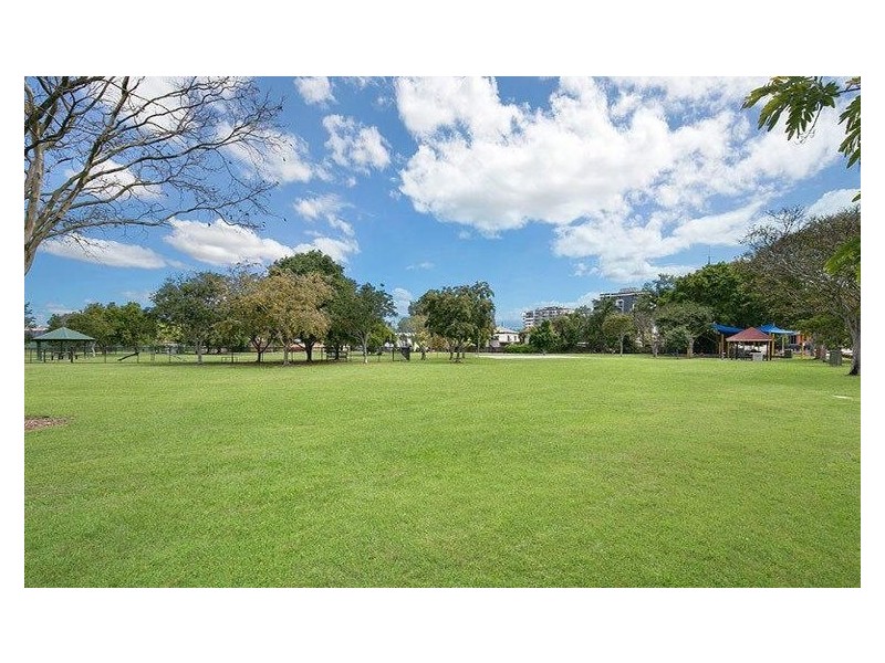 8/12-14 Camberwell Street, East Brisbane QLD 4169