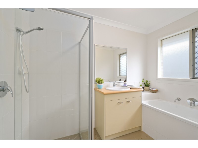 3 Fiddlewood Street, Victoria Point QLD 4165