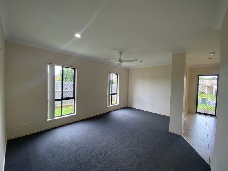 2 Varuna Court, Rothwell QLD 4022