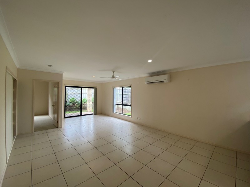 2 Varuna Court, Rothwell QLD 4022