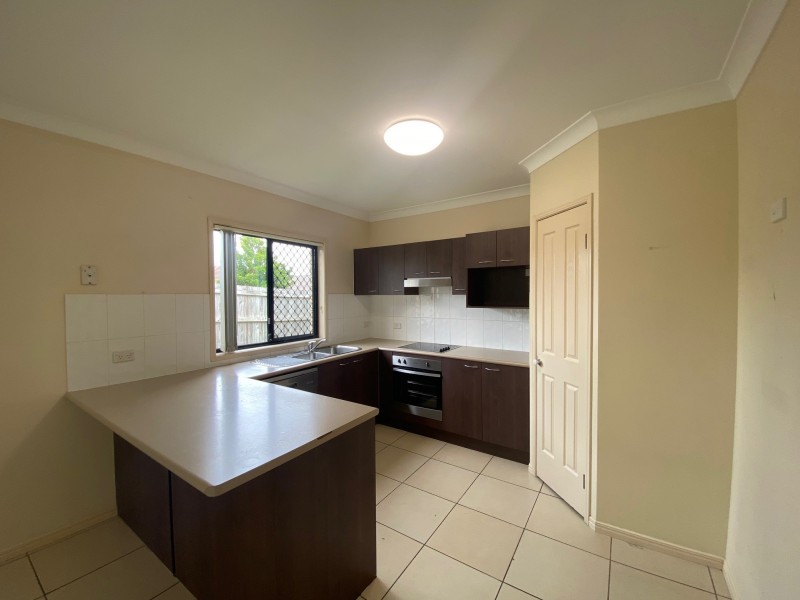 2 Varuna Court, Rothwell QLD 4022