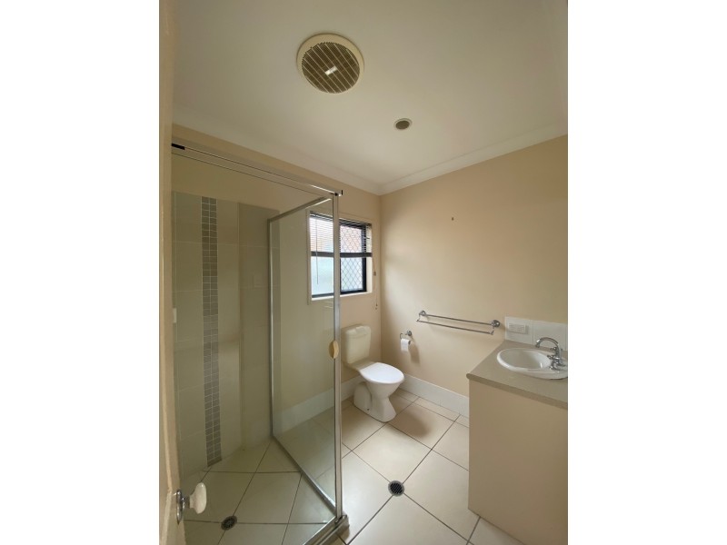 2 Varuna Court, Rothwell QLD 4022