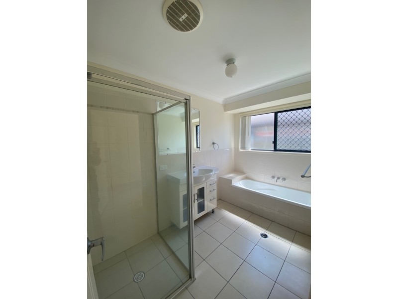 4 Tuohy Court, Rothwell QLD 4022