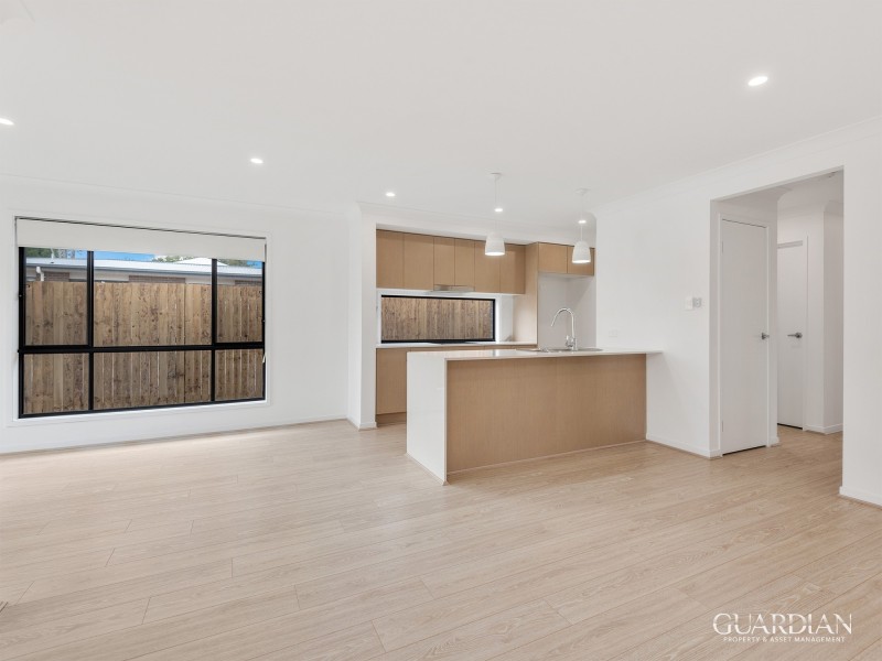 7 Henderson Street, Redbank QLD 4301