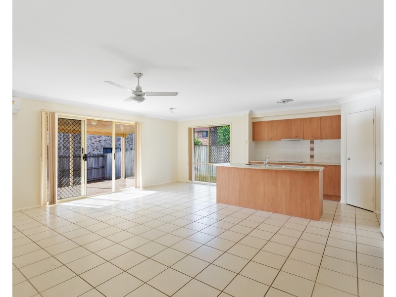 6 Chamberlain Place, Bracken Ridge QLD 4017