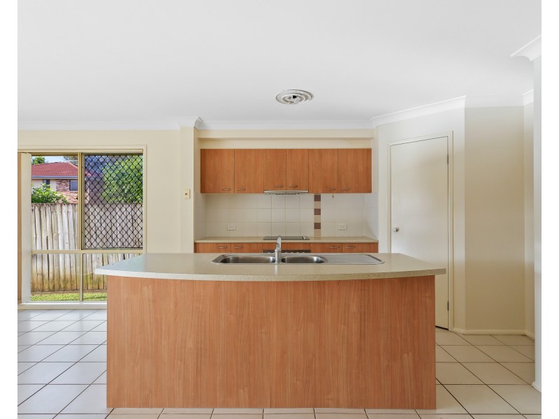 6 Chamberlain Place, Bracken Ridge QLD 4017