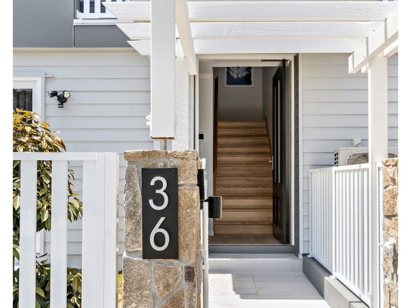 36 Hants Street, Hamilton QLD 4007