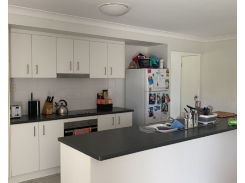24 Adam Street, Beachmere QLD 4510